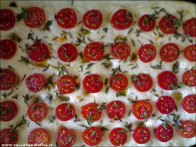 pizza-pomodorini2.jpg