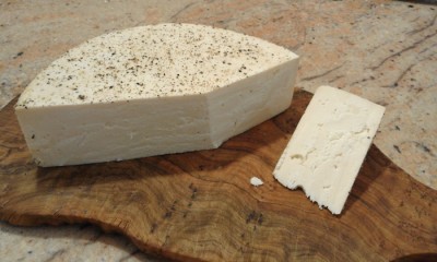 ricotta mustia al pepe 5.jpg