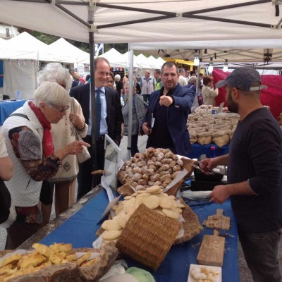 ANDORA, AZZURO PESCE D'AUTORE DEGUSTAZIONE.jpg