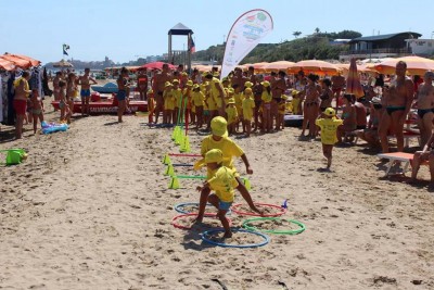 fruit&salad  on the beach 2018 .JPG