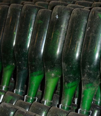 Champagne-Bottles-Ageing-Sur-Pointe.jpg