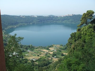 Lago di Nemi.JPG