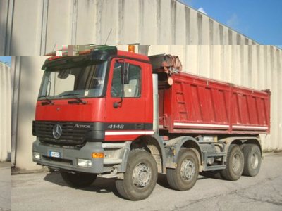 mercedes actros.jpg