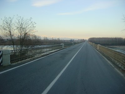 strada crescentino.JPG