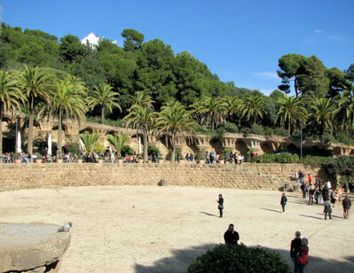 Barcelona - Parc Guell.JPG