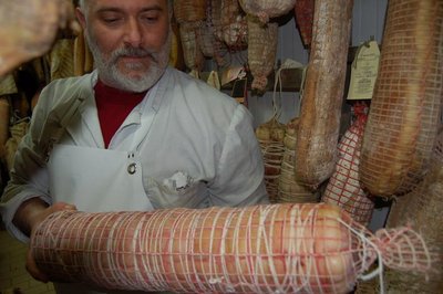 Pancetta Insaccata.jpg