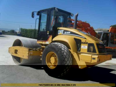 Caterpillar_CS563H_4_2.jpg