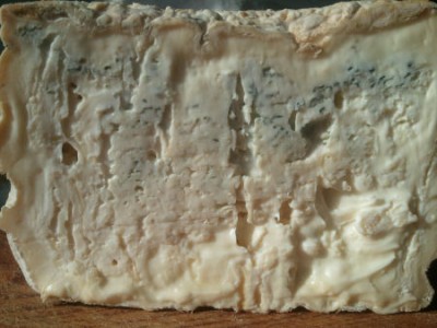 taglio gorgonzola bufala.jpg