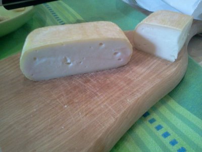 caciotta.jpg (66.55 KiB) Osservato 1344 volte caciotta.jpg