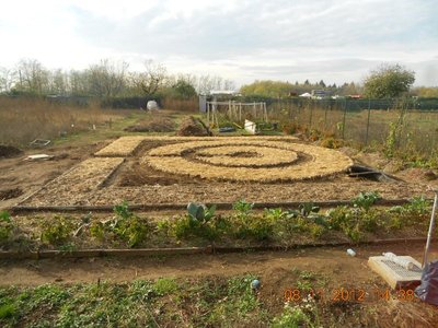 foto terreno presa da lato est. / campo.jpg campo.jpg